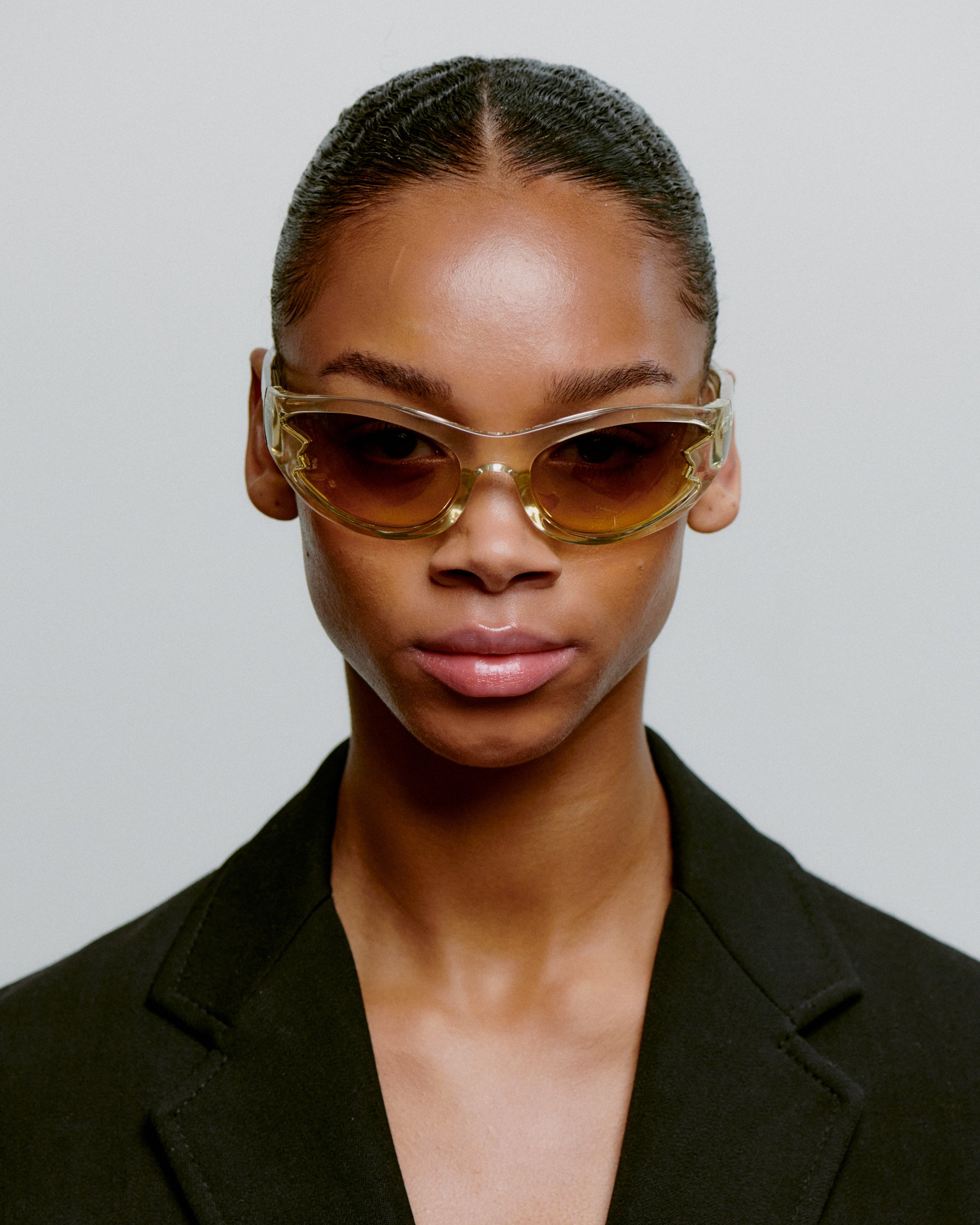 A.Kjærbede – Blast Sunglasses (Ecru Transparent)
