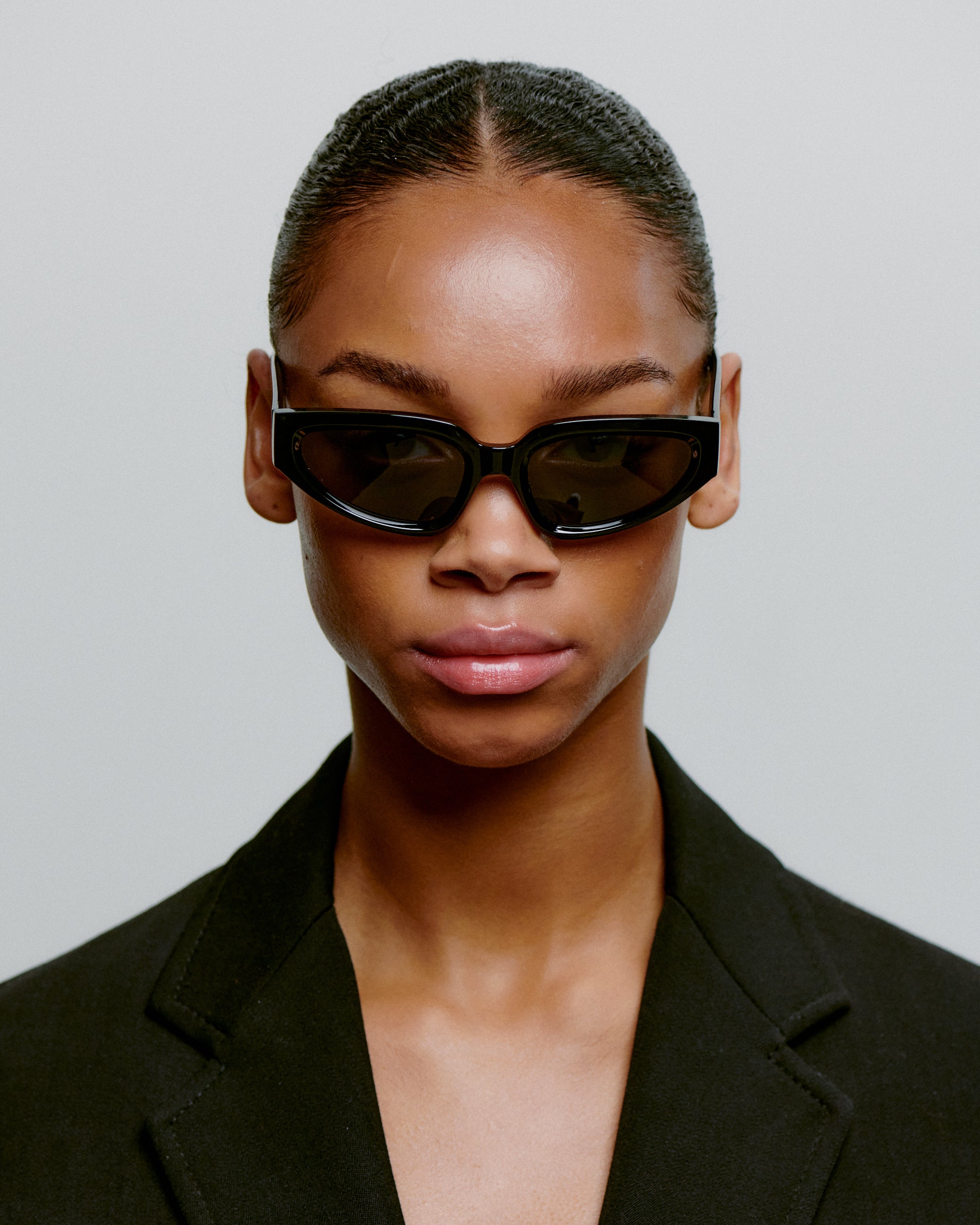 A.KJÆRBEDE - Ella Sunglasses (Black)