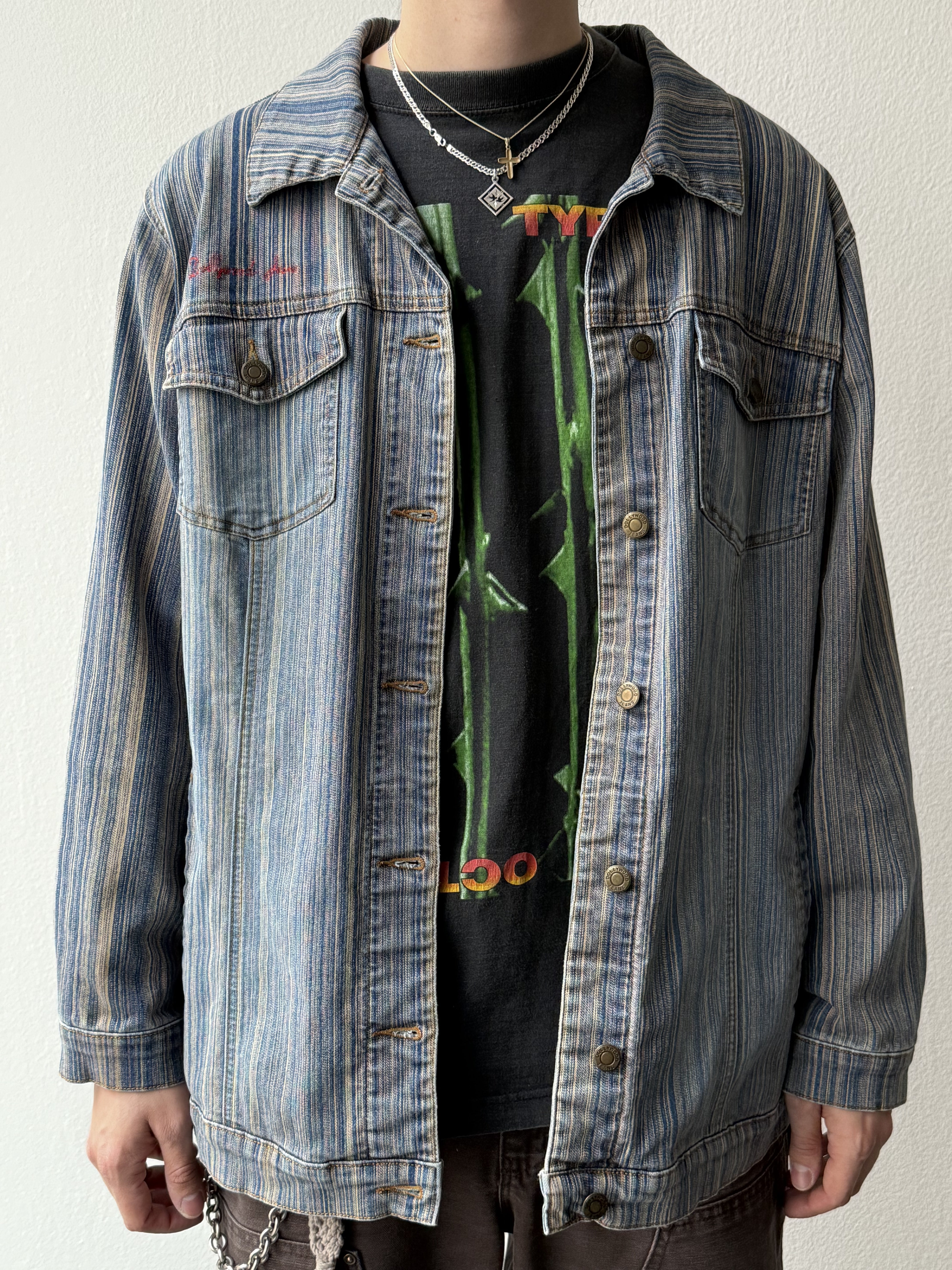 Vintage 1980s "Dollywood" Denim Jacket - size L