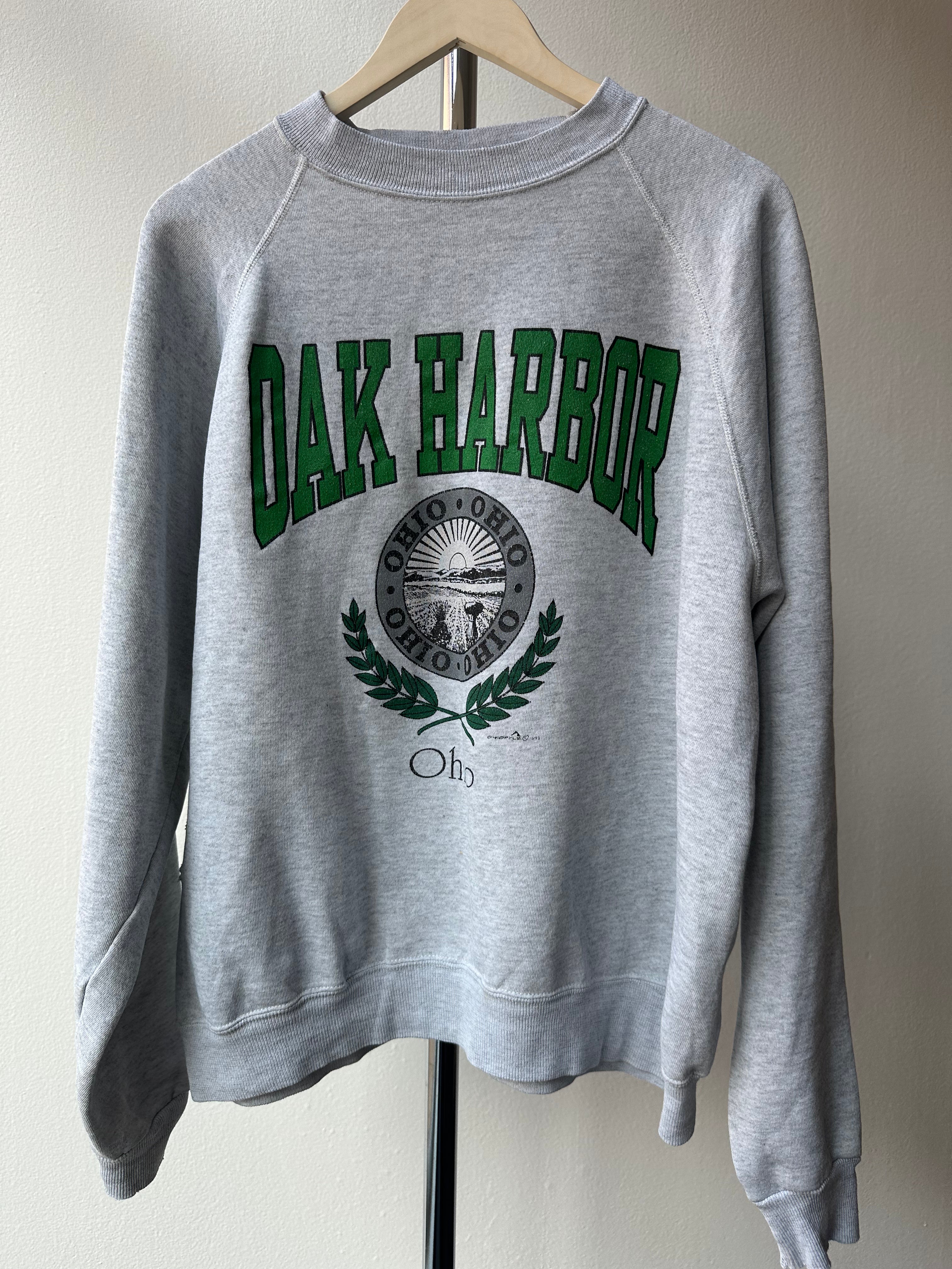 Vintage 1990s “Oak Harbor - Ohio” Distressed Crewneck - size XXL