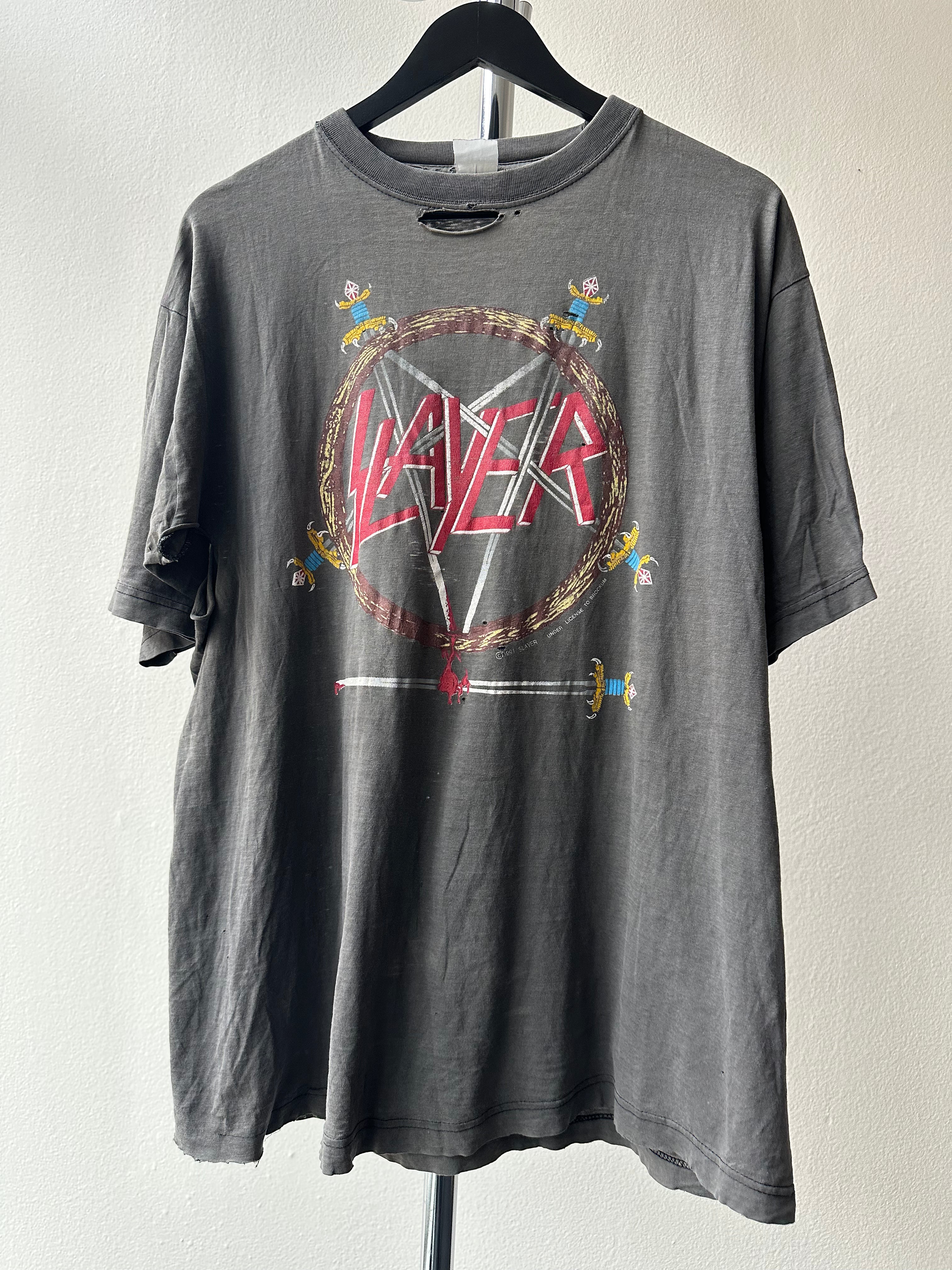 Vintage Slayer “Hell Awaits” 1991 T-shirt - size XL