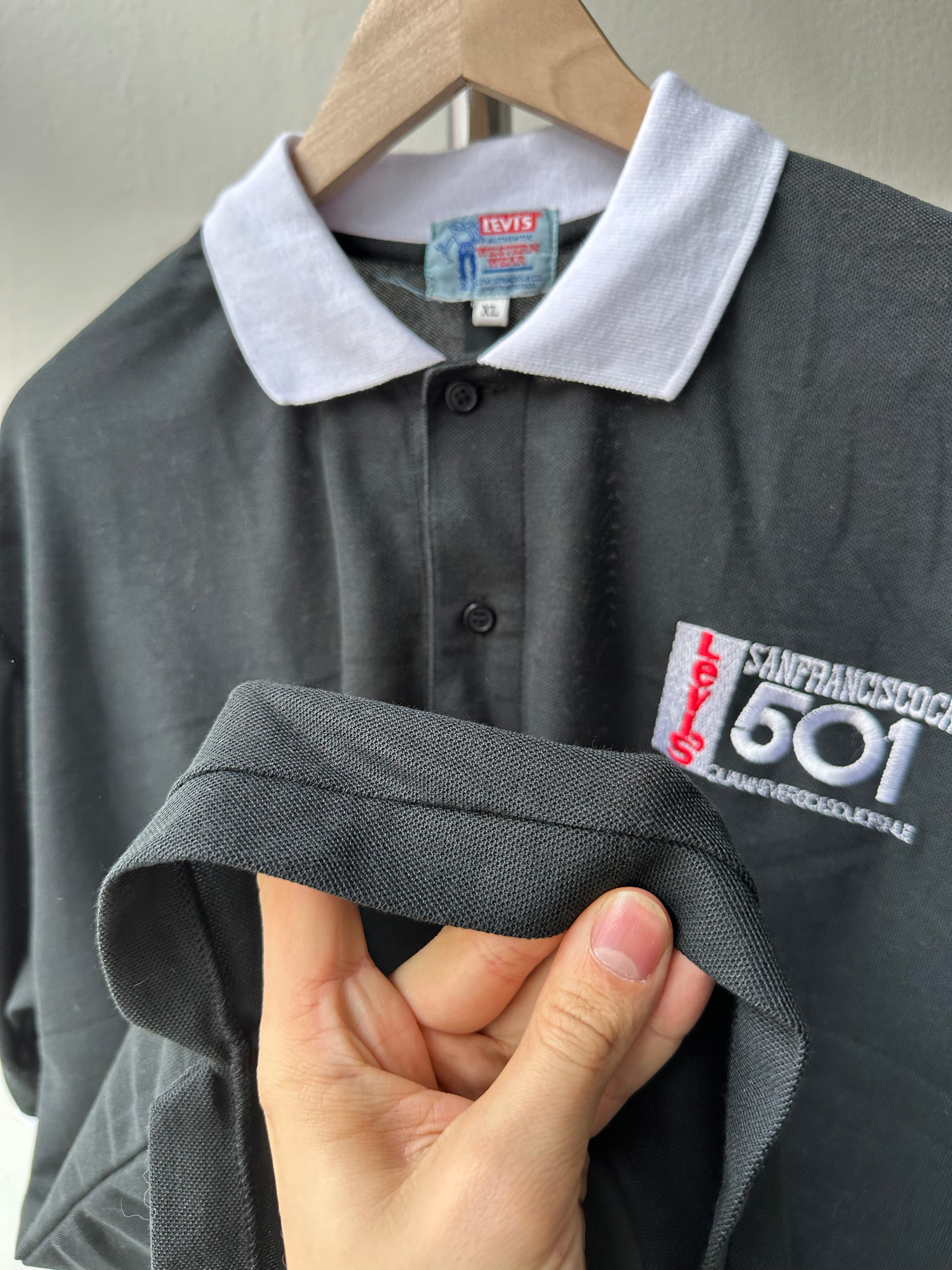 Vintage 1980s Levi’s 501 Polo T-shirt - size XL