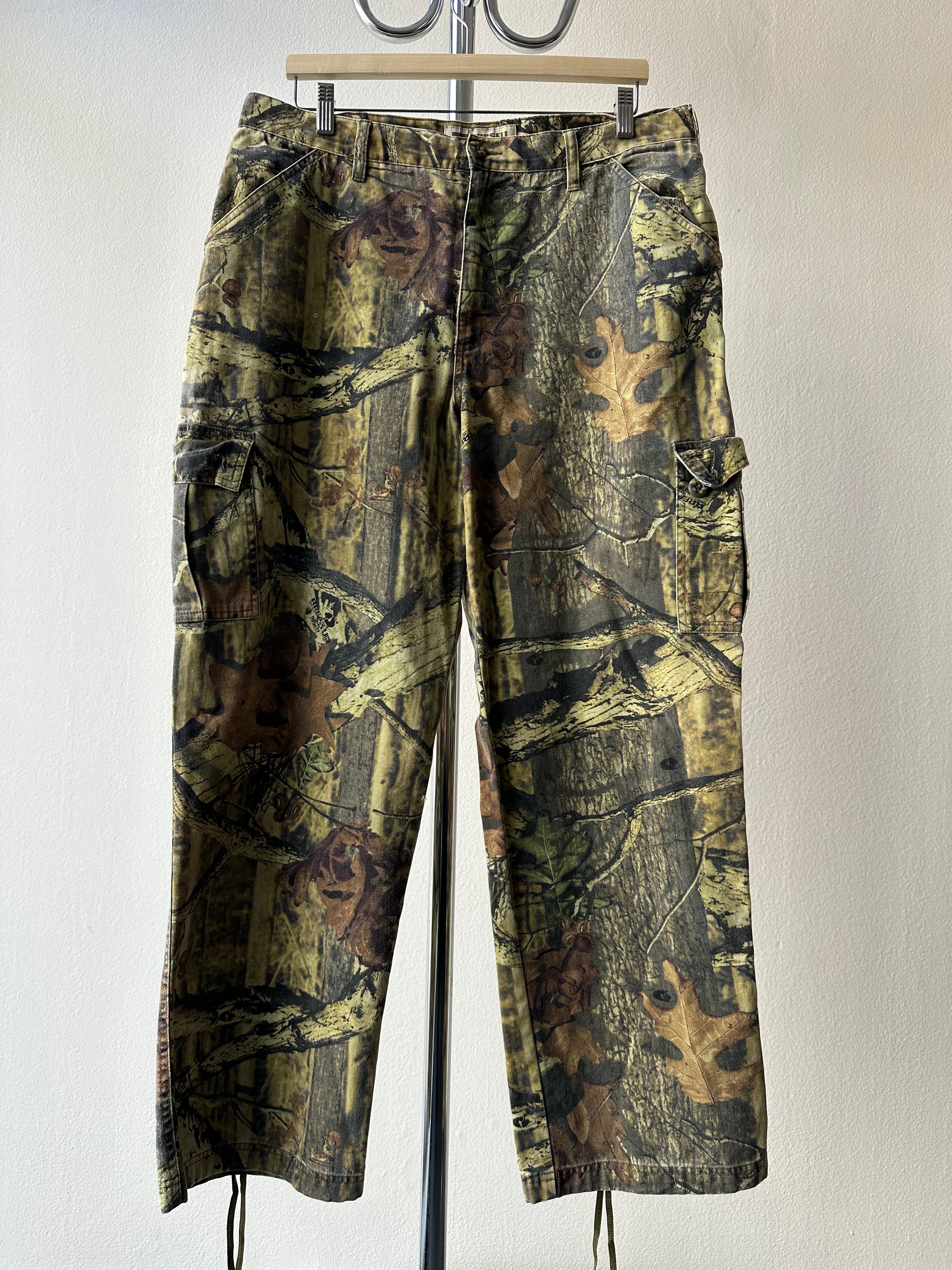 Vintage Russell Realtree Cargo Pants - size 36 x 32