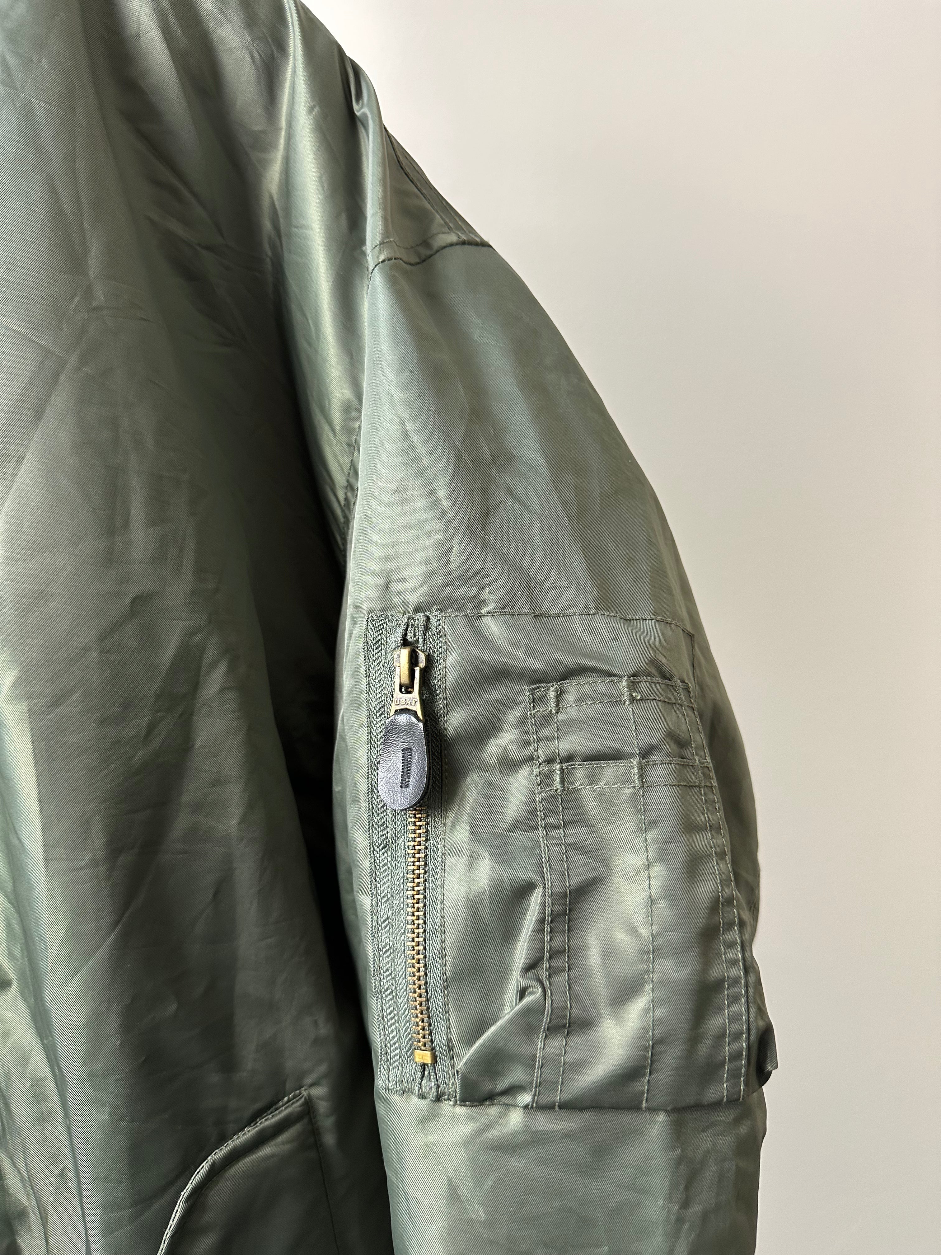 Vintage Mil-Tec MA-1 Flight Bomber Jacket - size XL/XXL