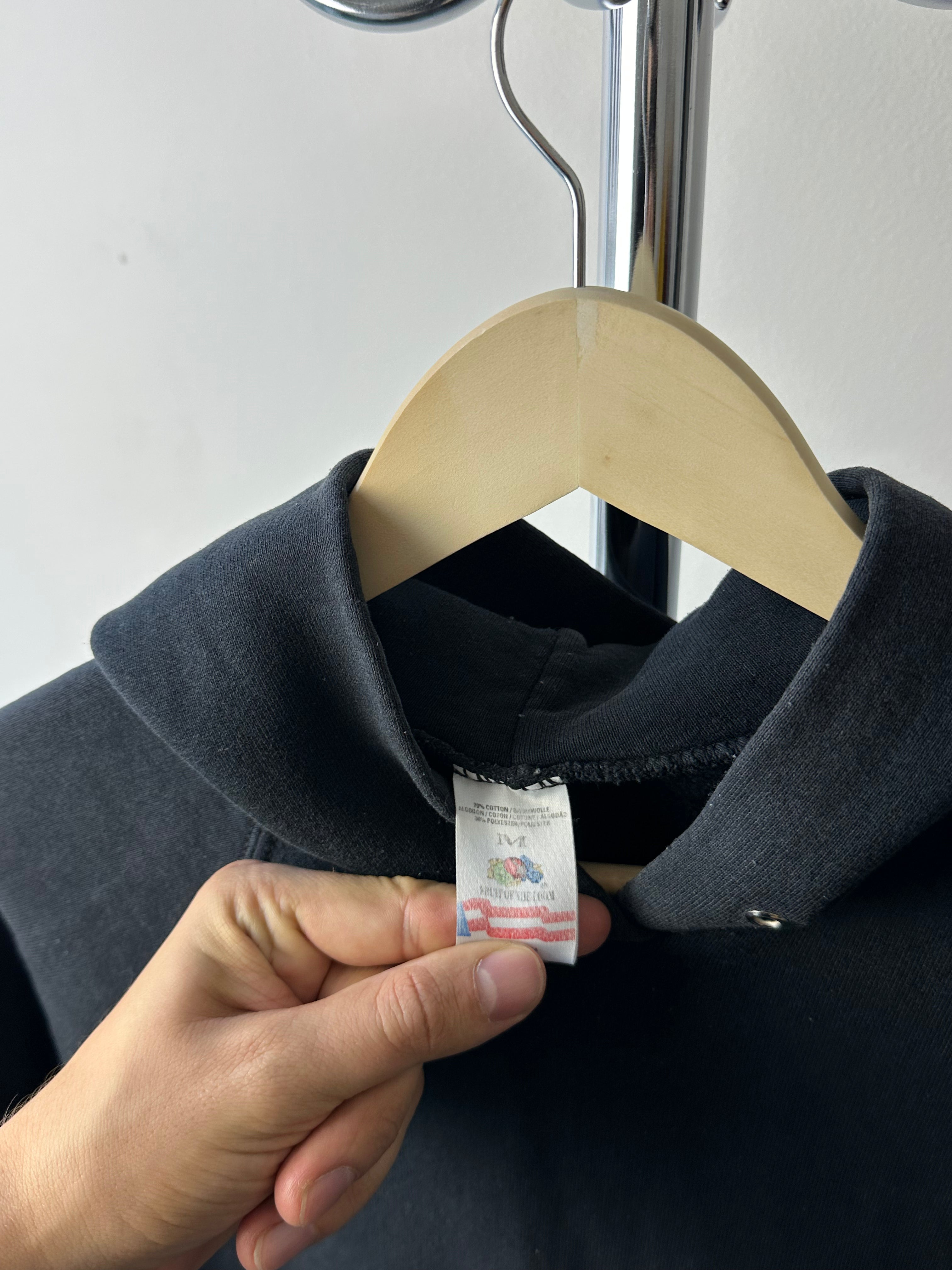 Vintage Early 1990s Fruit of the Loom Hoodie - size M