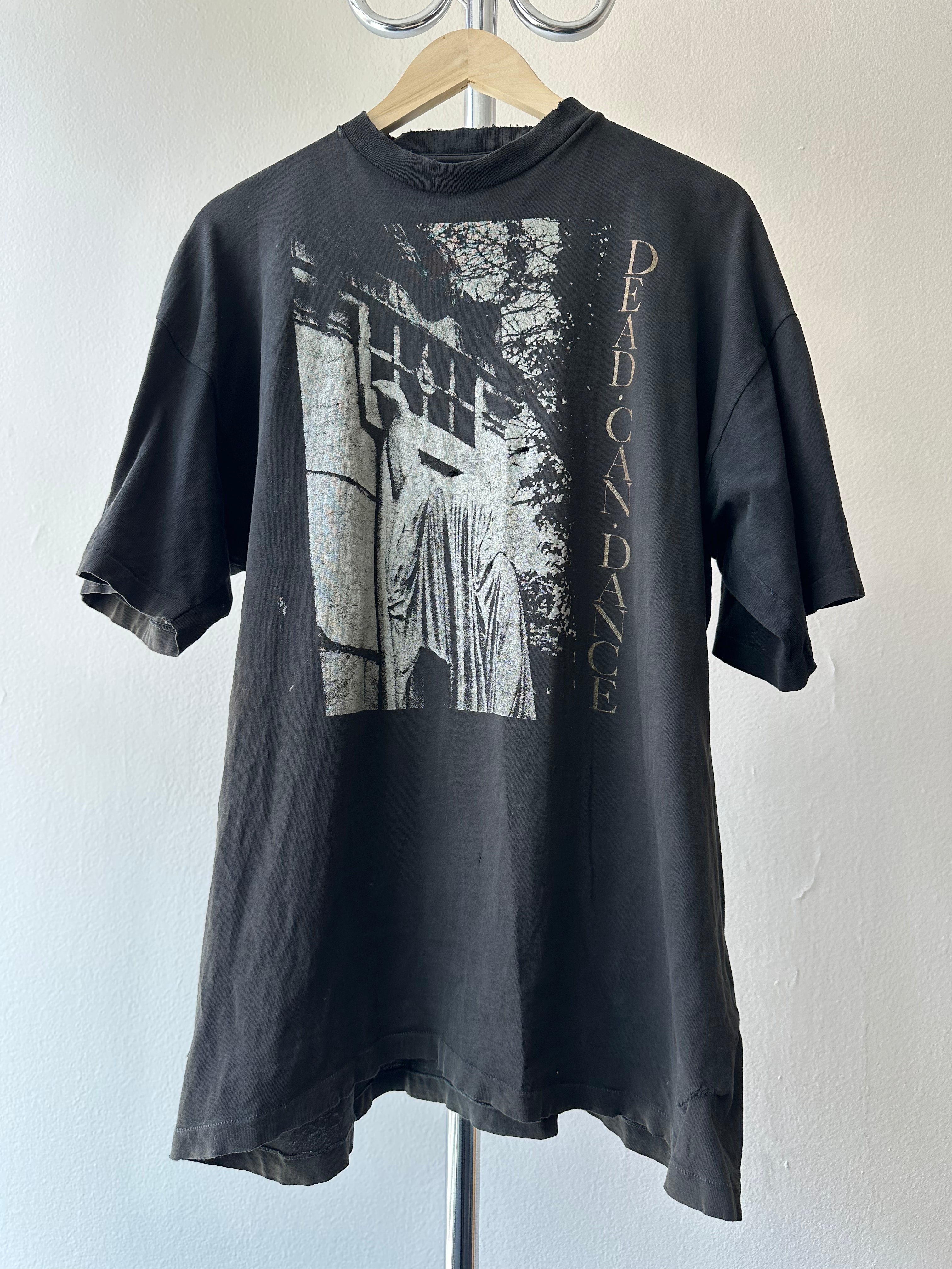 Vintage 1990s Dead Can Dance "Into the Labyrinth" T-shirt - size XL