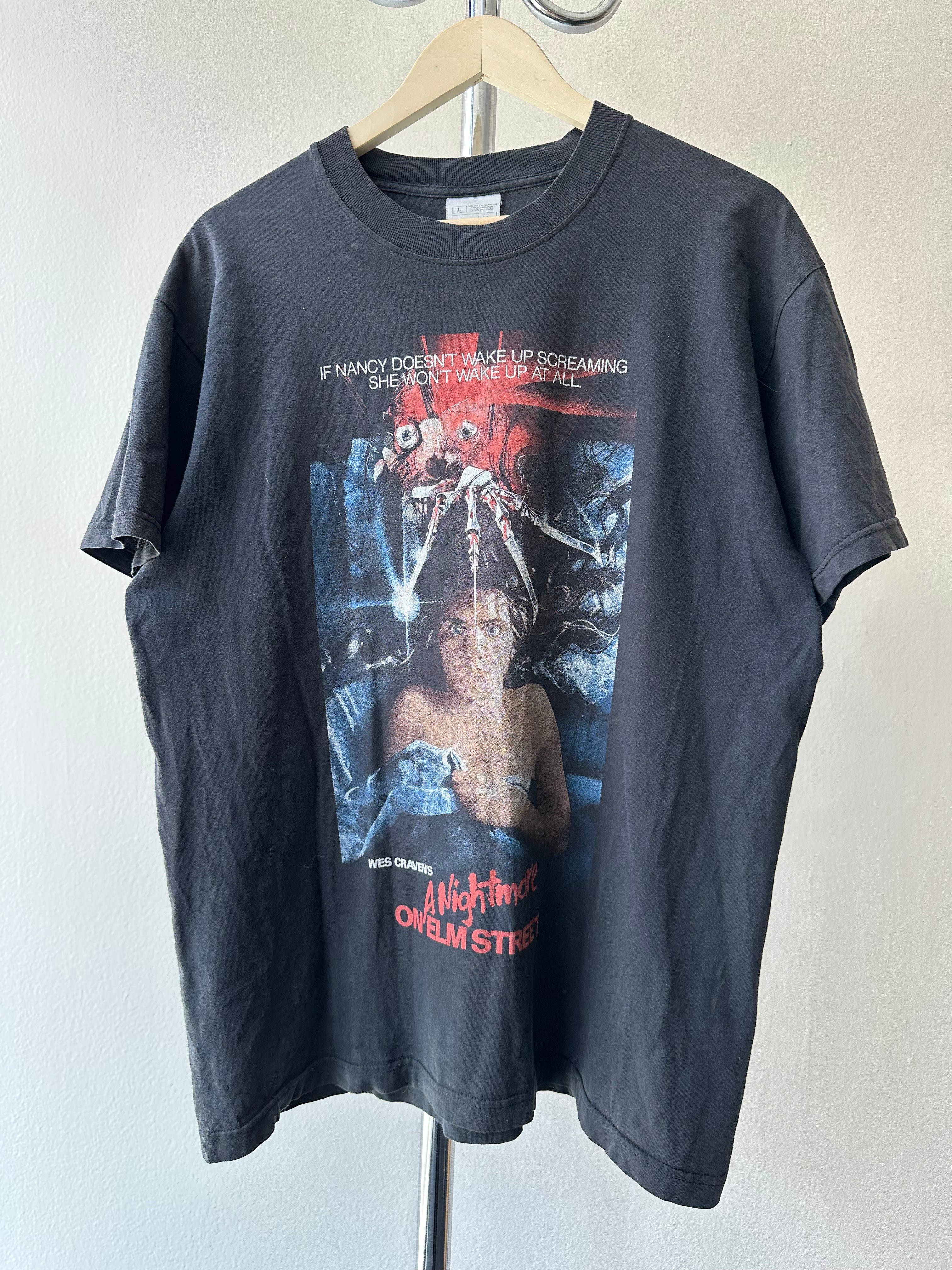 Vintage 1990s A Nightmare on Elm Street Vintage T-Shirt - size L
