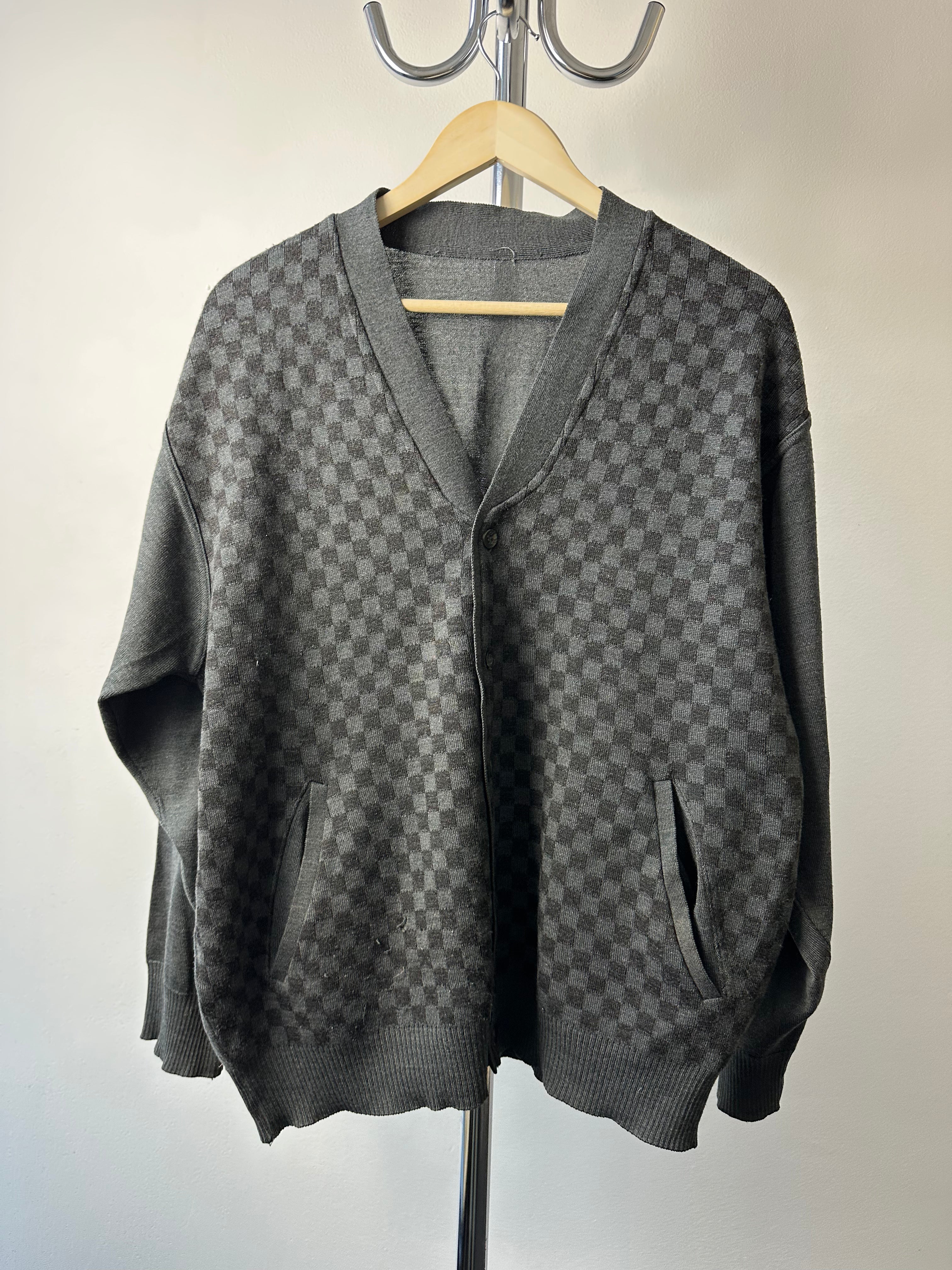 Vintage 1990s Grey Checkered Knit Cardigan - size L