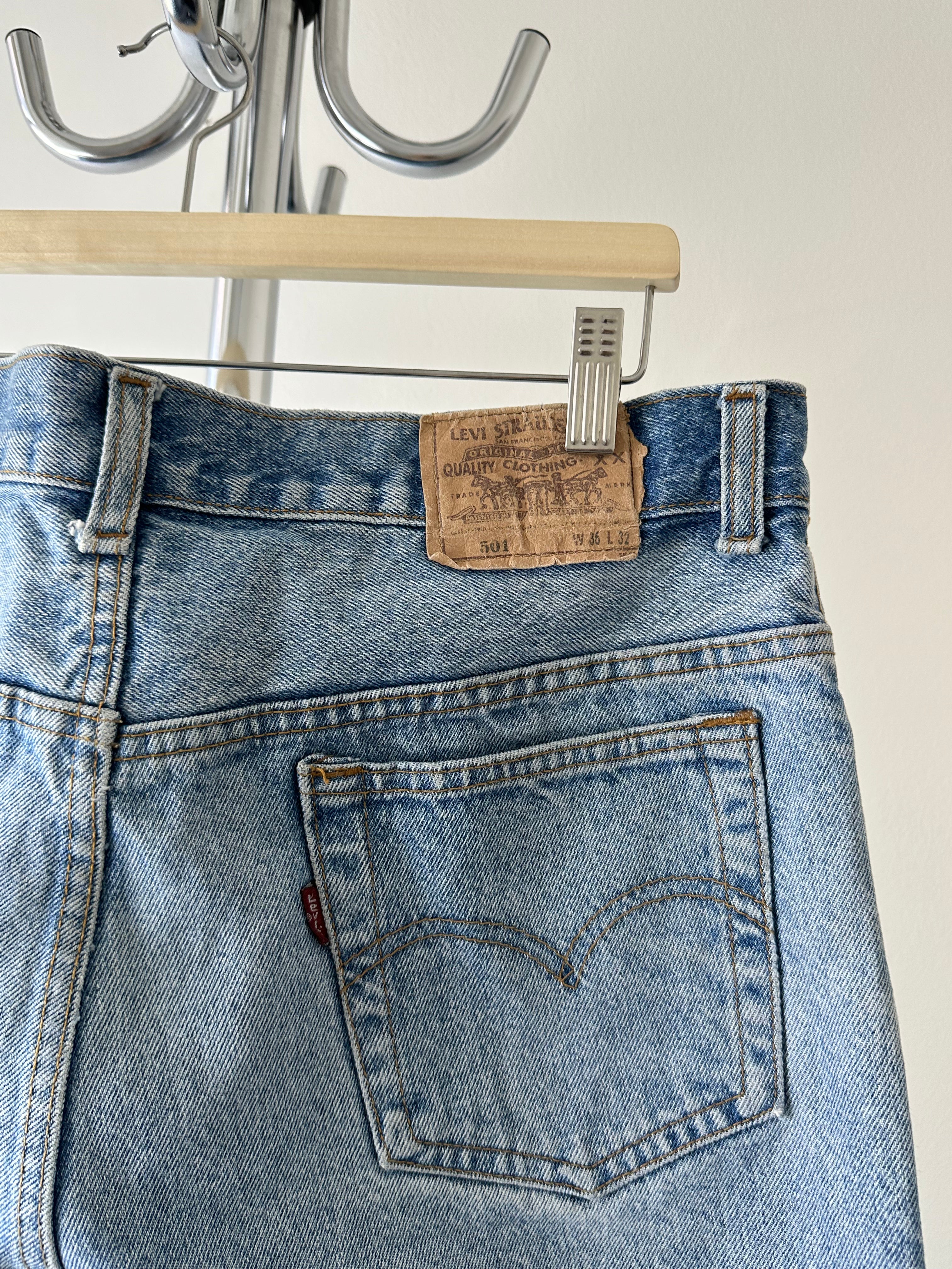 Vintage 1990s Levi’s Baby Blue Pants - 36x32