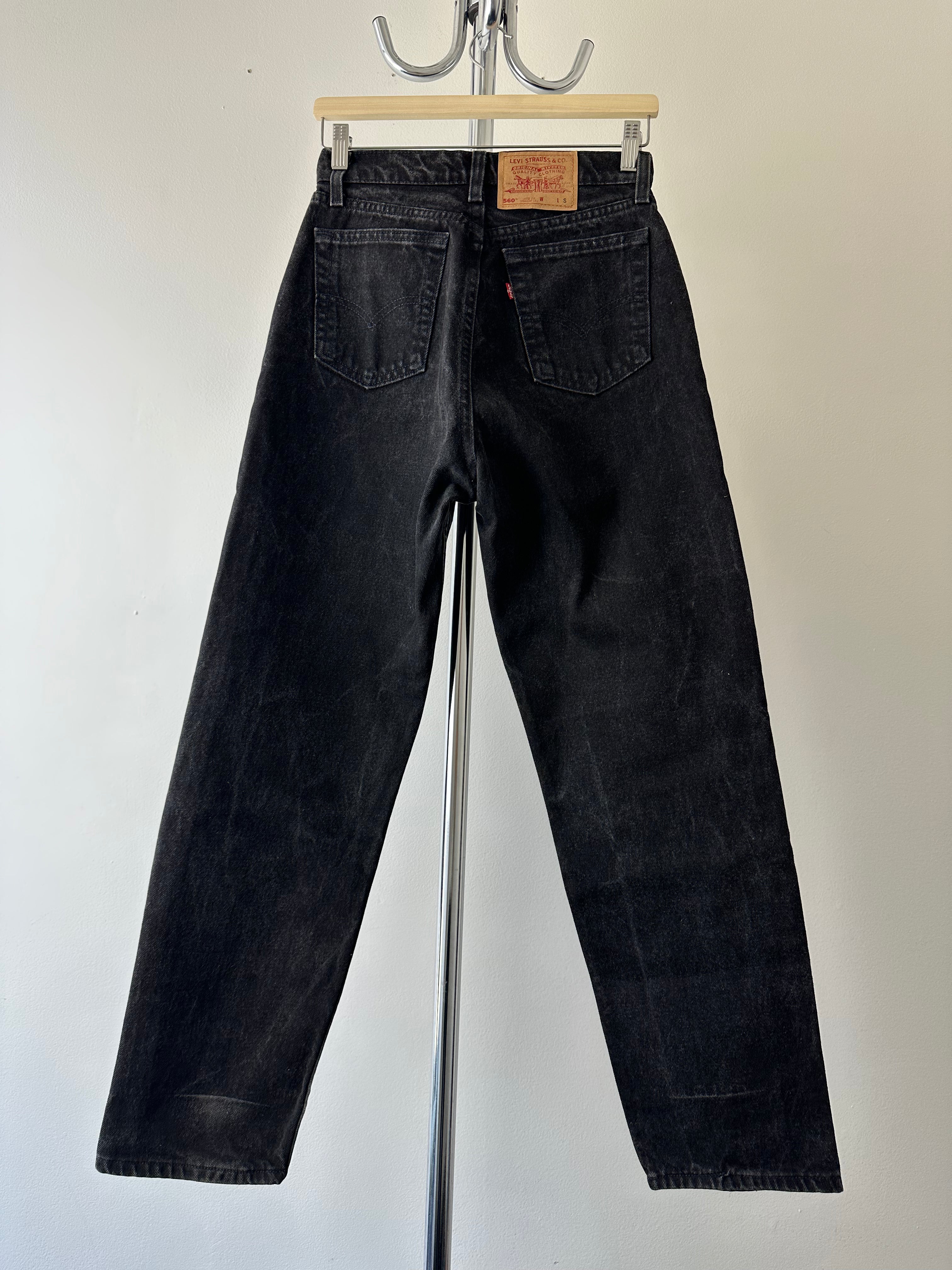 Vintage 1980s Levi’s 560 Pants Made in U.S.A. - size 28x30