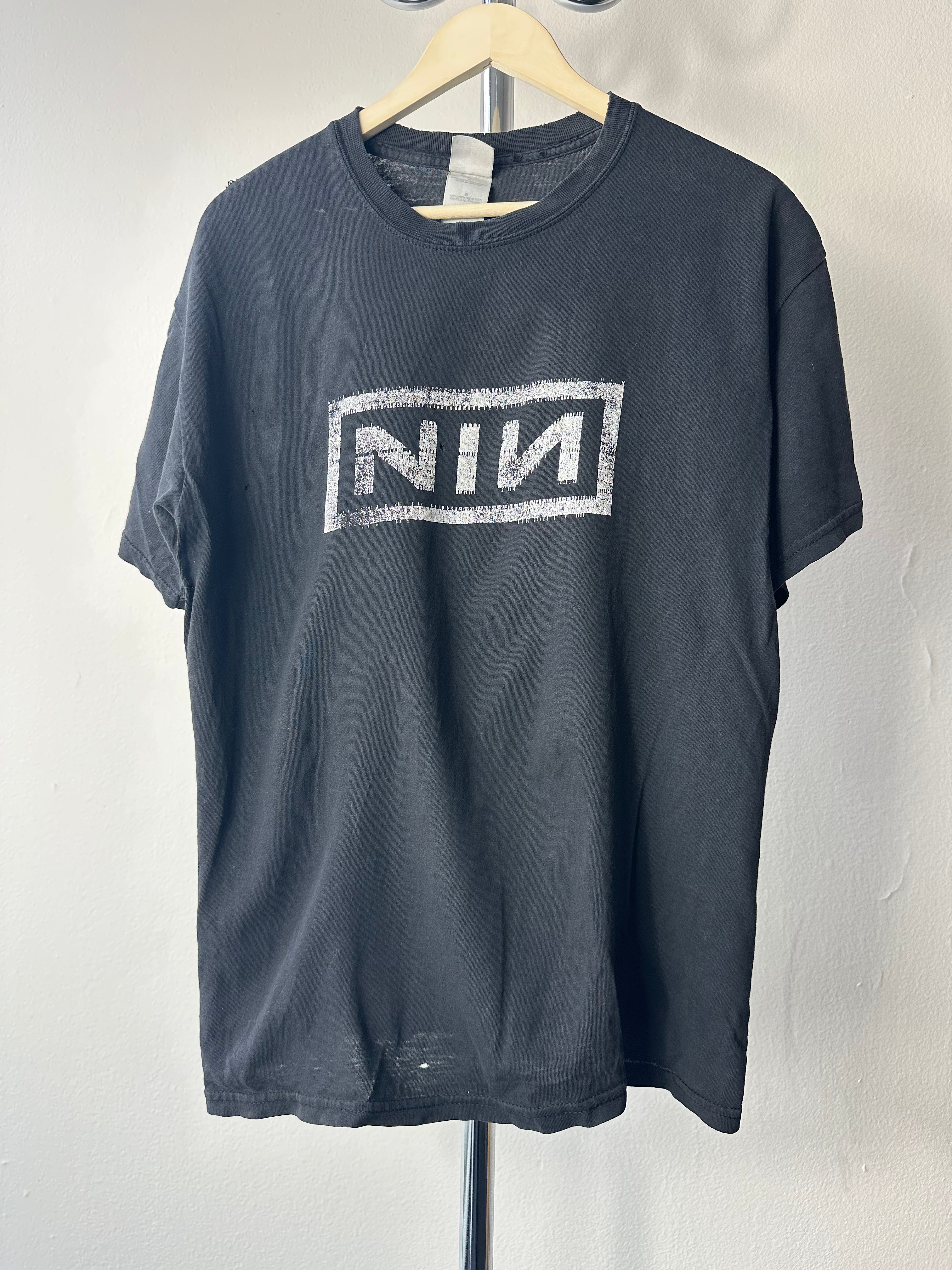 Vintage Nine Inch Nails "Distressed Logo" T-shirt –  size L