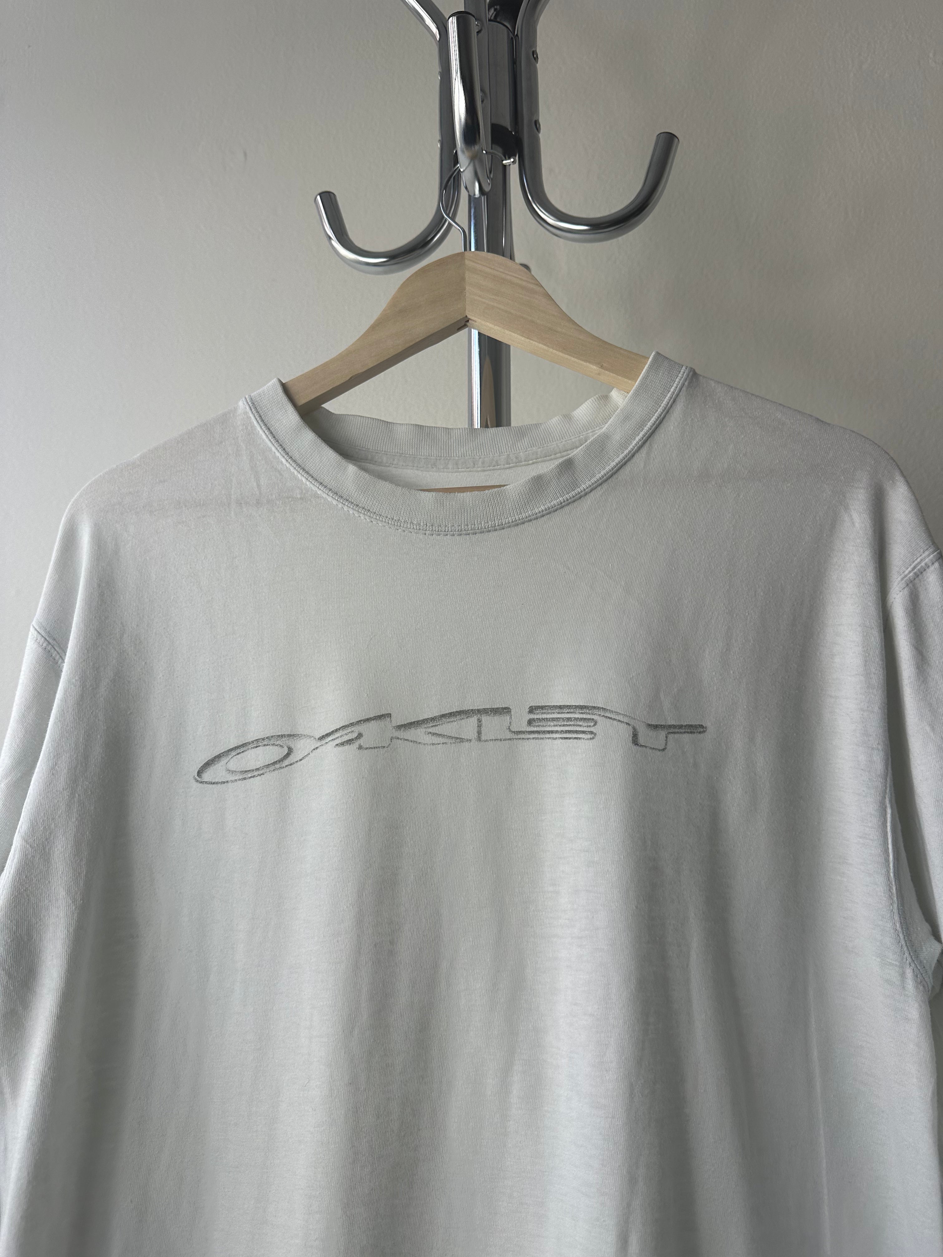 Oakley "Silver Logo" Long Sleeve T-shirt - size L