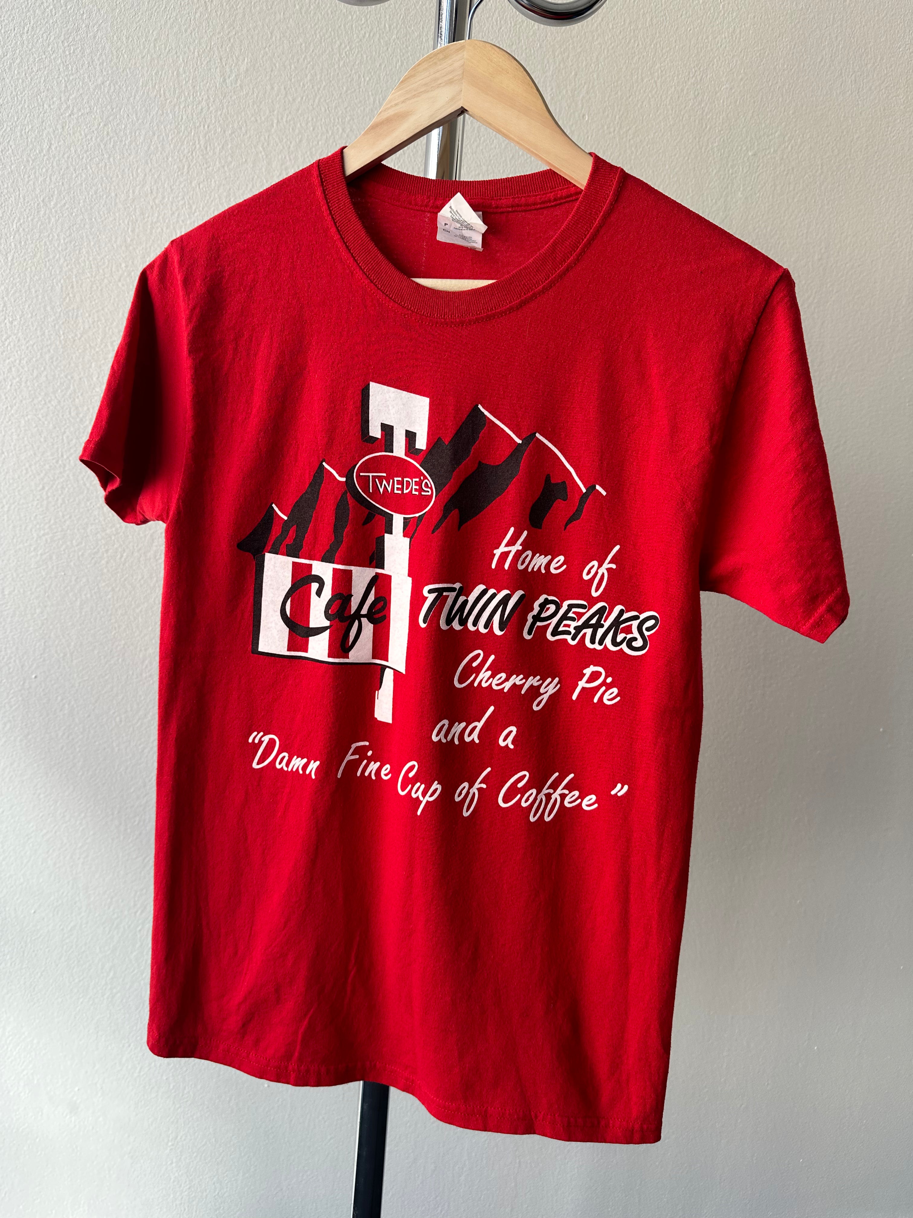 “Home of Twin Peaks” Coffee Shop T-shirt - size S