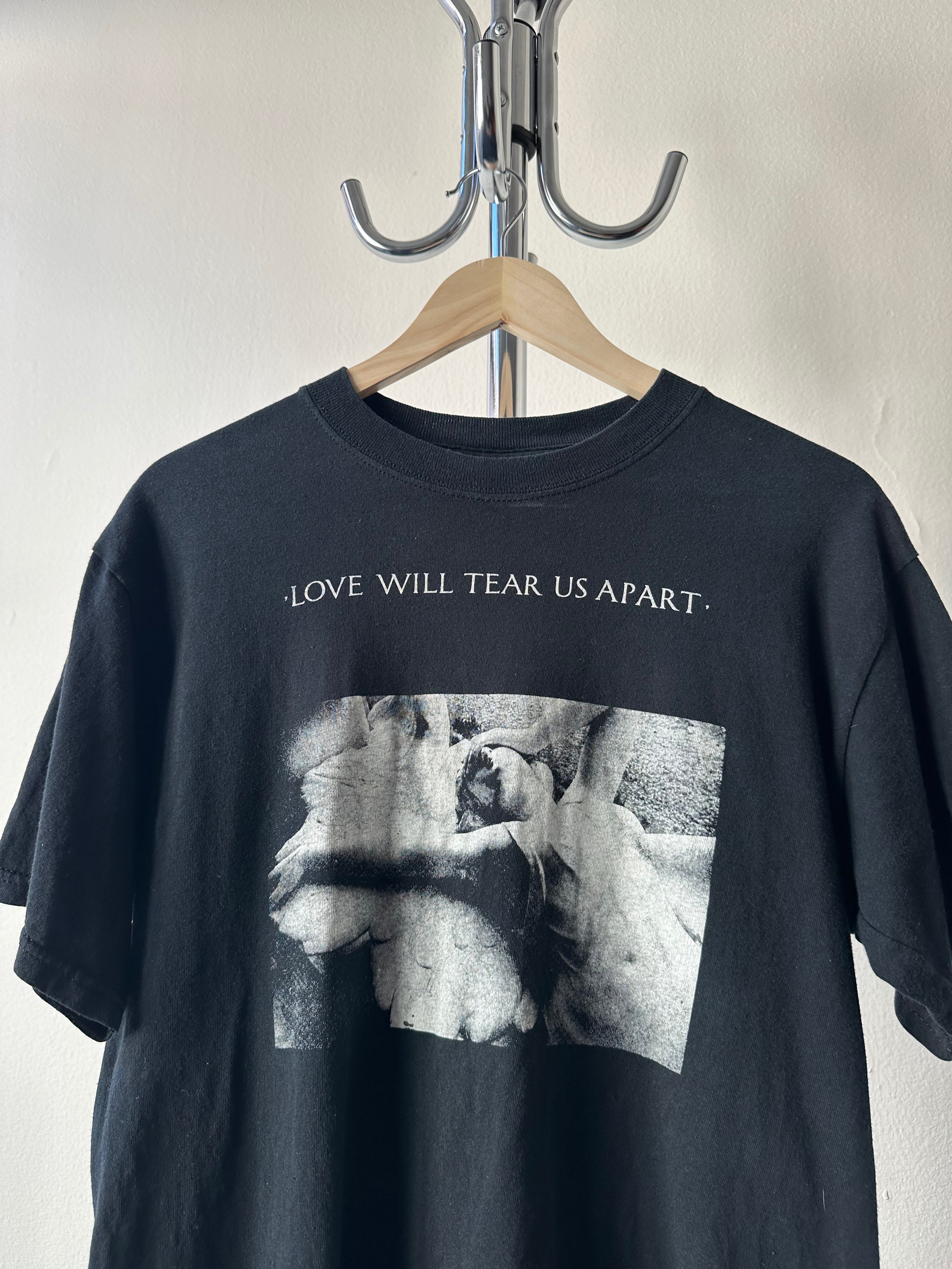 Joy Division "Love Will Tear Us Apart" T-shirt - size M